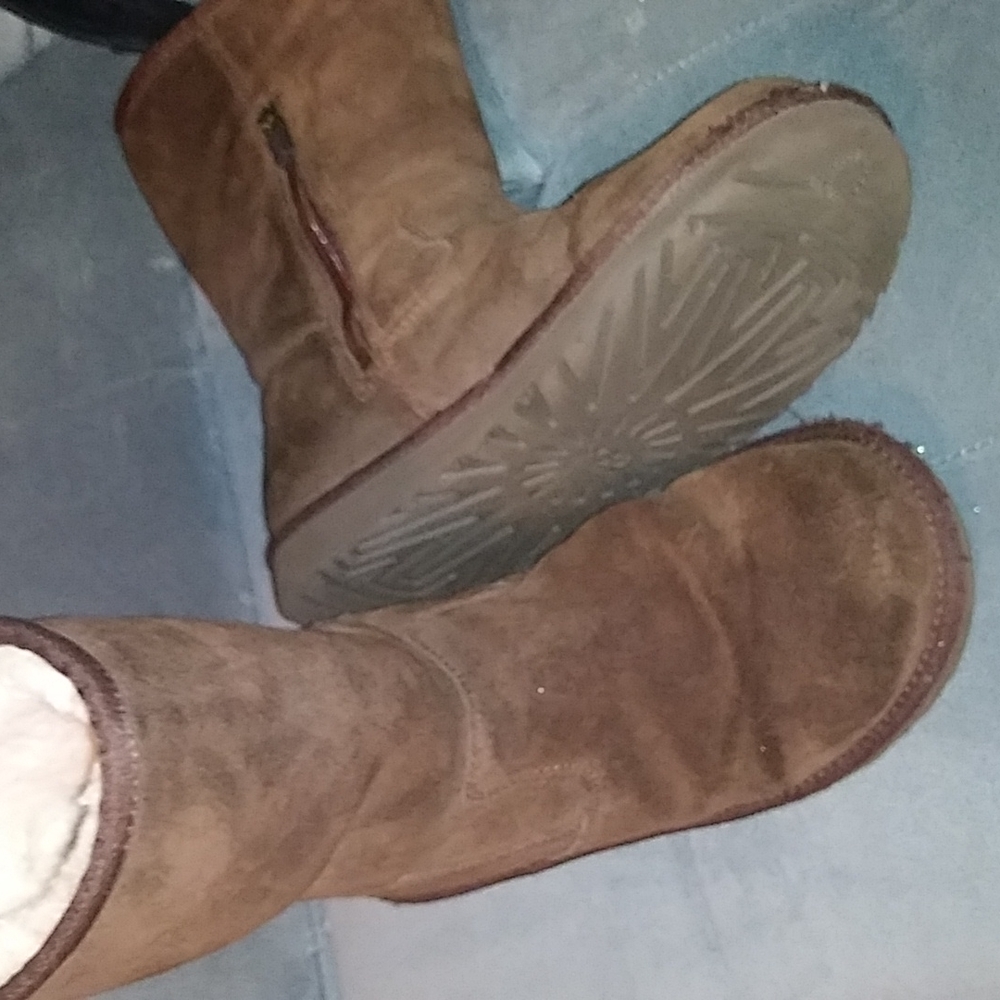 Ugg s side zipper boots